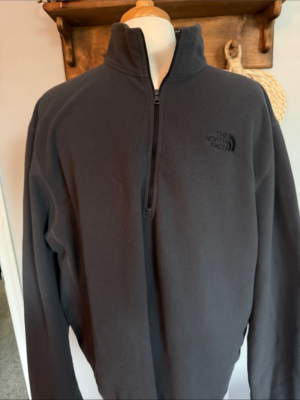 The North Face Men’s Zip-Up Fleece Pullover - Charcoal
